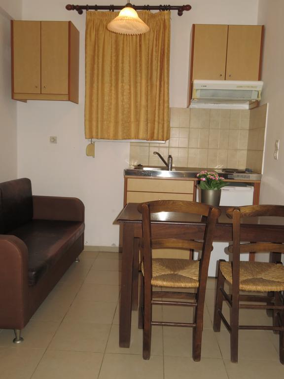 Frosso'S Apartments Kokkini Hani Buitenkant foto