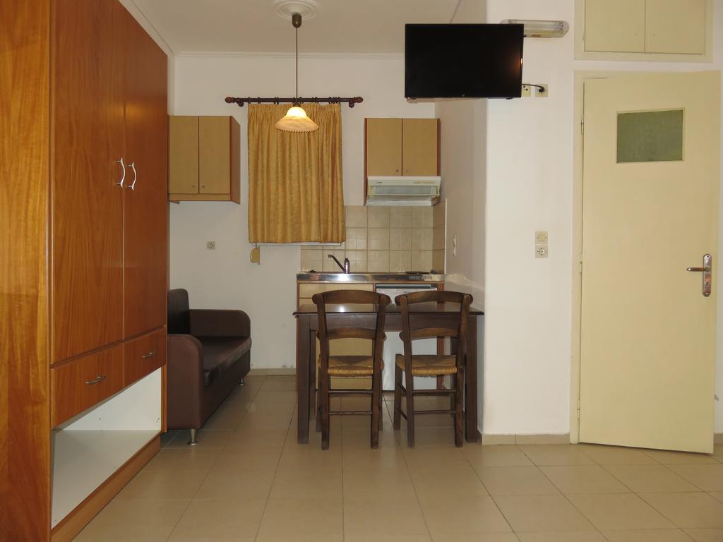 Frosso'S Apartments Kokkini Hani Buitenkant foto