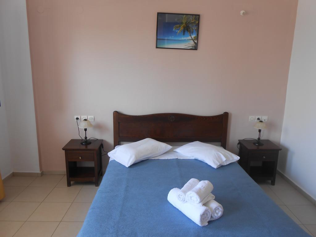 Frosso'S Apartments Kokkini Hani Buitenkant foto