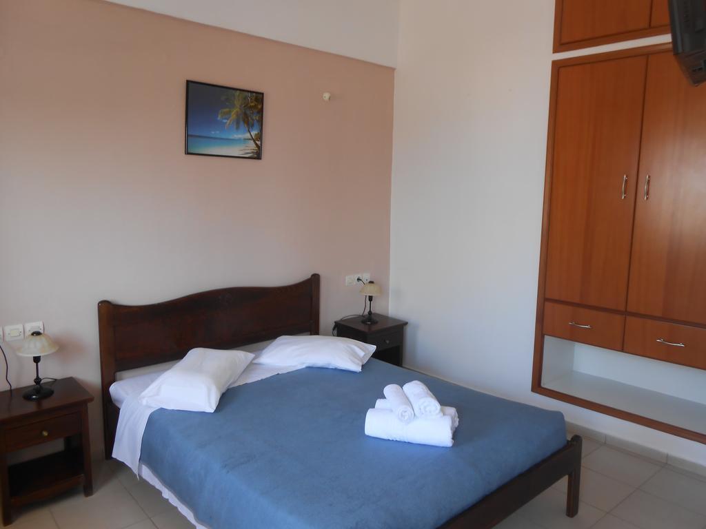 Frosso'S Apartments Kokkini Hani Buitenkant foto